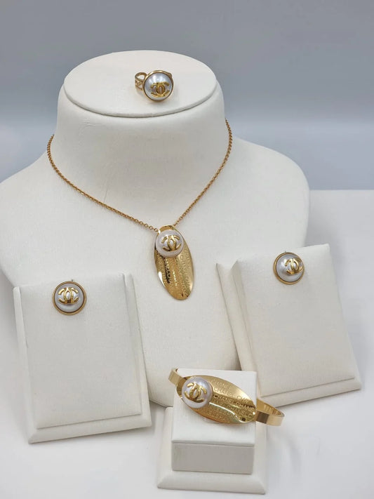 Golden Pearl Emblem Jewelry Set