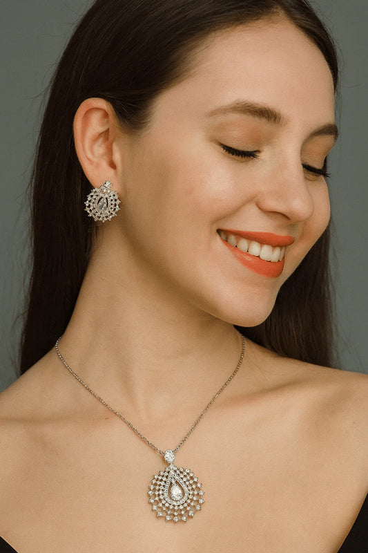Royal Teardrop Necklace Set